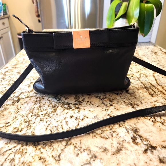 kate spade Handbags - KATE SPADE Purse, Primrose Hill Arica Black Leather Bow Crossbody Bag, EUC READ
